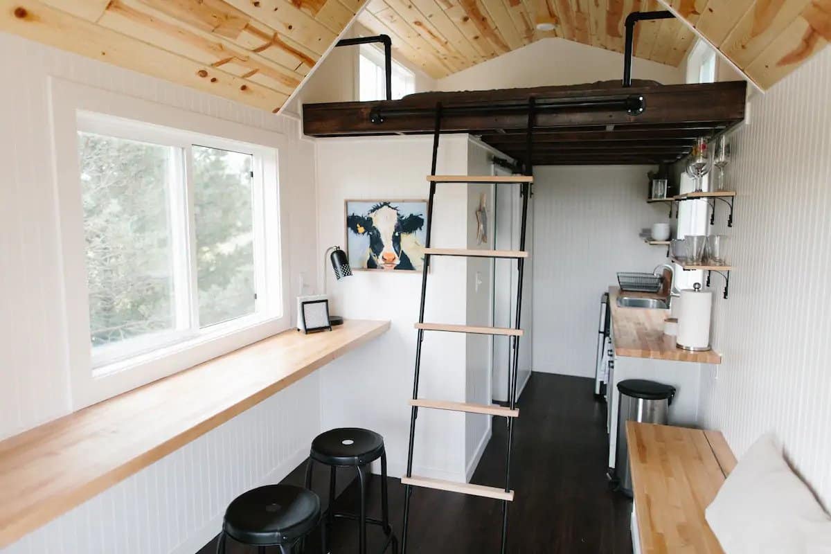 20 Tiny Houses in Michigan You Need to Stay in on Your Next Vacation